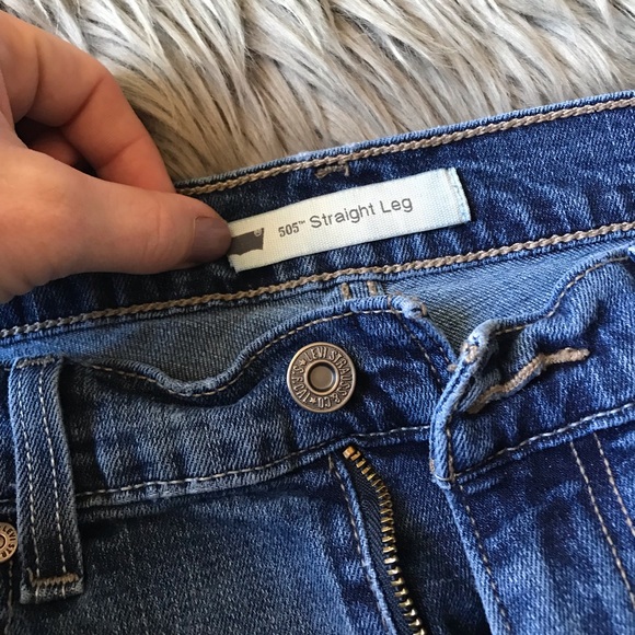 Levi’s Jeans - Picture 3 of 4